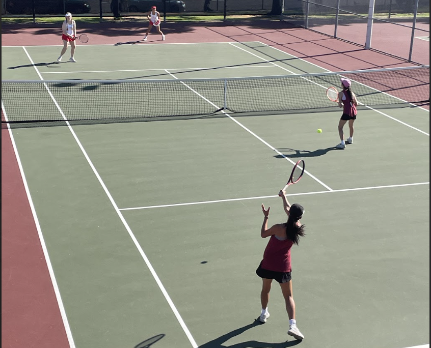 JV Girls Tennis Wins Against Burroughs